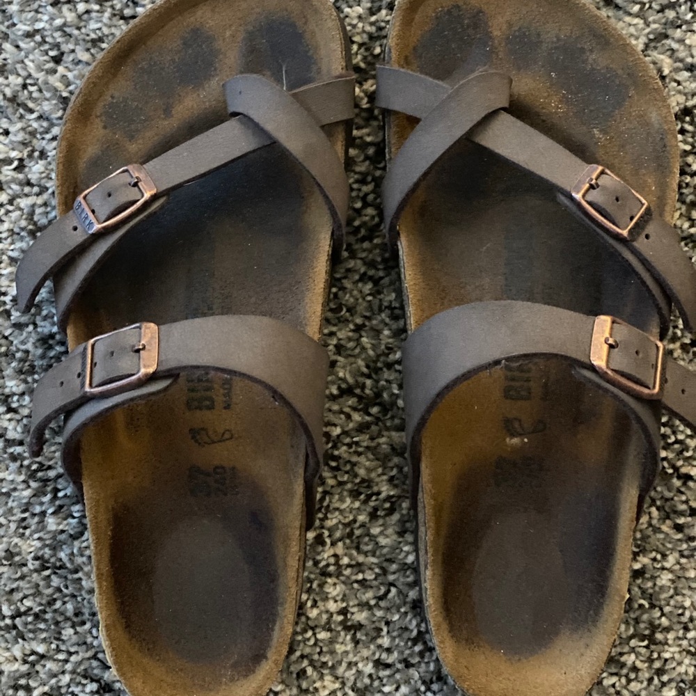 Brown Birkenstock’s
